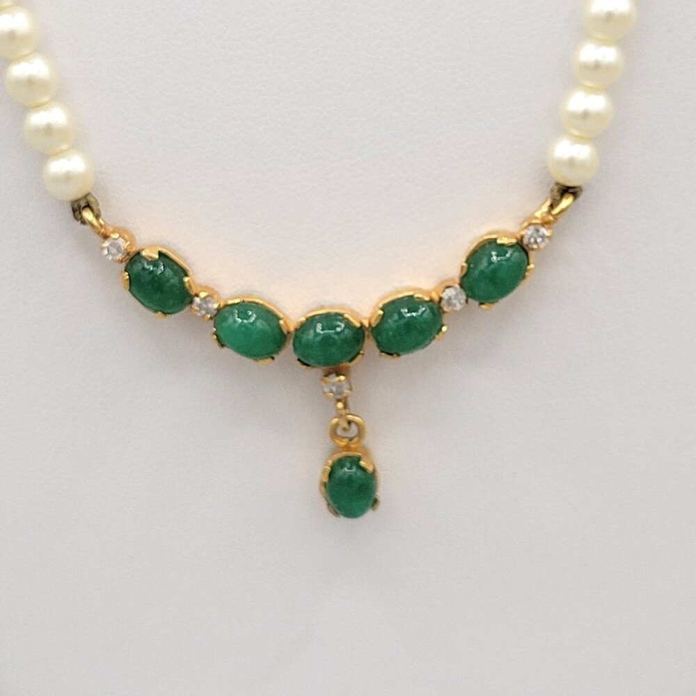 Womens Chalcedony Stone Necklace Imitation Pearls Crystal accent Hook Close